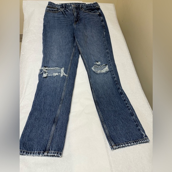 Good American Denim - Good American Strom Blue  Distressed Straight Leg Jeans🩵